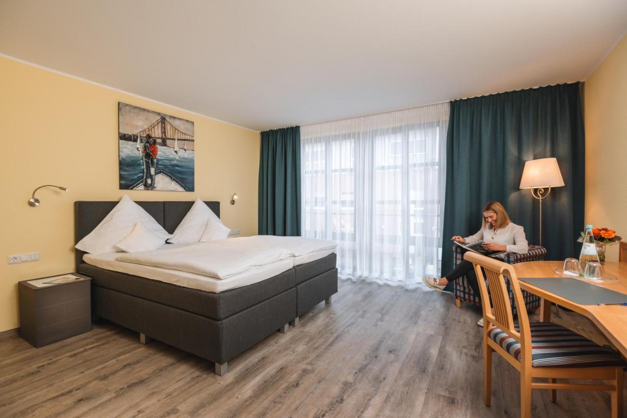 Hotel Am Park Hueckelhoven Ngoại thất bức ảnh