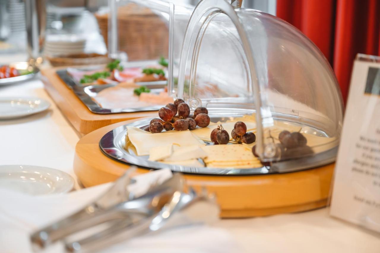 Hotel Am Park Hueckelhoven Ngoại thất bức ảnh